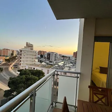Magnifico Cerca De La Playa Con Piscina - *