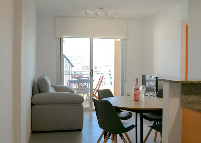 Apartment Magnifico Cerca De La Playa Con Piscina - *